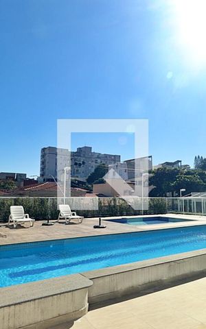 Apartamento à venda com 97m², 2 quartos e 4 vagasÁrea comum - Piscina