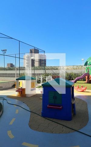 Apartamento à venda com 97m², 2 quartos e 4 vagasÁrea comum - Playground