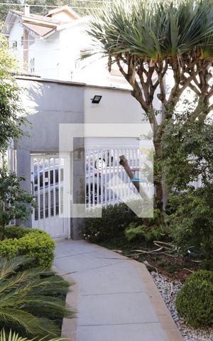 Casa à venda com 450m², 4 quartos e 4 vagasJardim