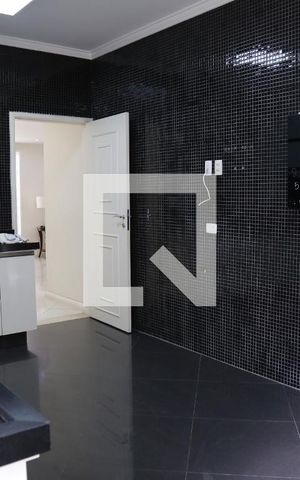 Casa à venda com 450m², 4 quartos e 4 vagasCozinha