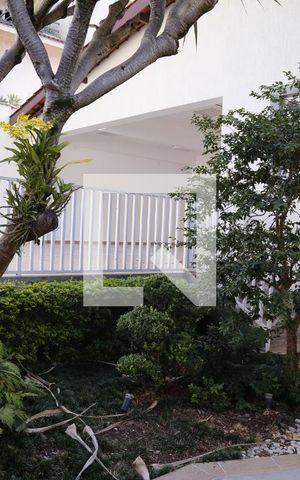 Casa à venda com 450m², 4 quartos e 4 vagasJardim