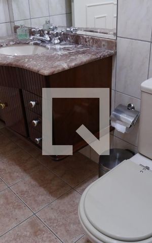 Casa à venda com 450m², 4 quartos e 4 vagasBanheiro da Suíte