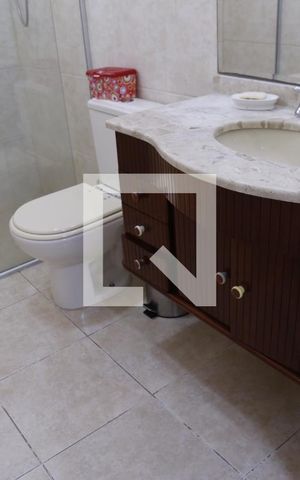 Casa à venda com 450m², 4 quartos e 4 vagasBanheiro Social 1