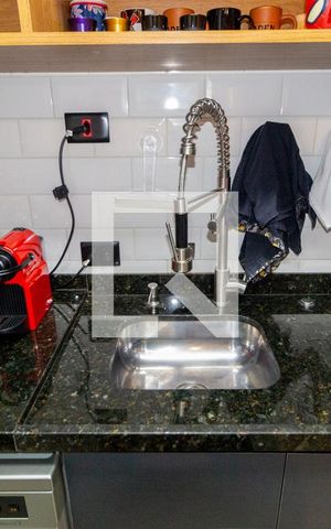 Apartamento à venda com 72m², 2 quartos e 1 vagaDetalhe - Cozinha