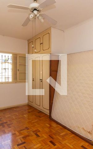 Casa à venda com 200m², 4 quartos e 2 vagas Casa à venda com 200m², 4 quartos e 2 vagasSuíte 1