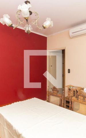 Casa à venda com 200m², 4 quartos e 2 vagas Casa à venda com 200m², 4 quartos e 2 vagasSala de Jantar