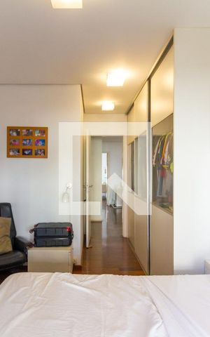 Apartamento à venda com 220m², 4 quartos e 4 vagasQuarto 3 - Suíte