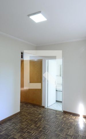 Apartamento para alugar com 90m², 2 quartos e 1 vagaSuíte