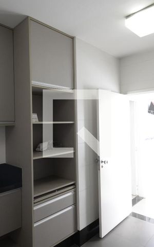 Apartamento para alugar com 90m², 2 quartos e 1 vagaCozinha