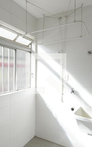 Apartamento para alugar com 90m², 2 quartos e 1 vagaÁrea de Serviço