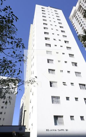 Apartamento para alugar com 90m², 2 quartos e 1 vagaFachada