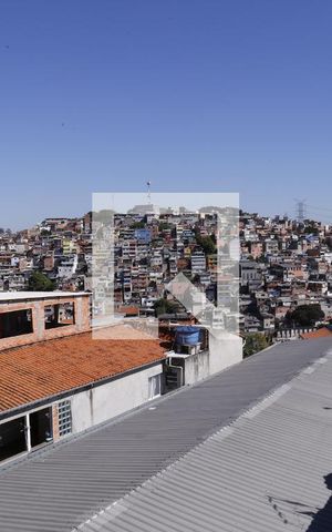 Casa à venda com 160m², 3 quartos e 1 vagaVista da Rua