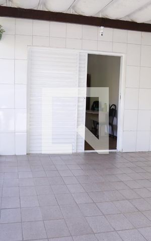 Casa à venda com 160m², 3 quartos e 1 vagaGaragem