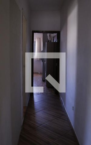 Casa à venda com 160m², 3 quartos e 1 vagaCorredor - Casa 1
