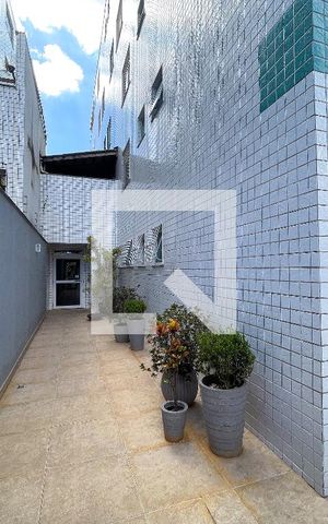 Apartamento à venda com 80m², 3 quartos e 2 vagas Apartamento à venda com 80m², 3 quartos e 2 vagasHall de entrada