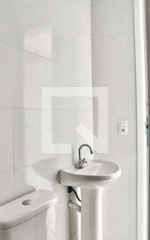 Apartamento à venda com 37m², 2 quartos e sem vaga Apartamento à venda com 37m², 2 quartos e sem vagaBanheiro