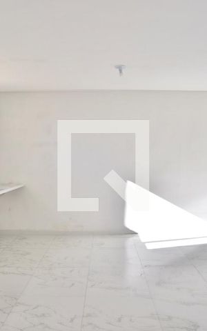 Apartamento à venda com 37m², 2 quartos e sem vaga Apartamento à venda com 37m², 2 quartos e sem vagaSala/Cozinha