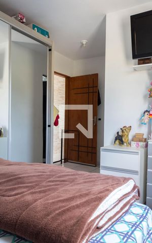 Casa à venda com 205m², 5 quartos e 3 vagas Casa à venda com 205m², 5 quartos e 3 vagasSuite 1