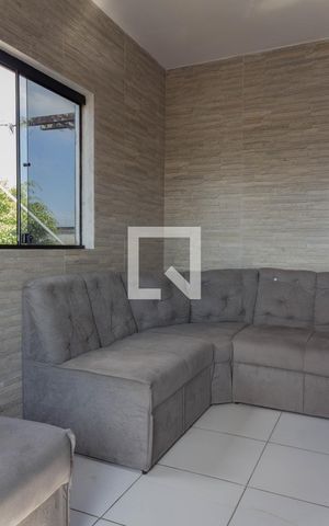 Casa à venda com 205m², 5 quartos e 3 vagas Casa à venda com 205m², 5 quartos e 3 vagasSala