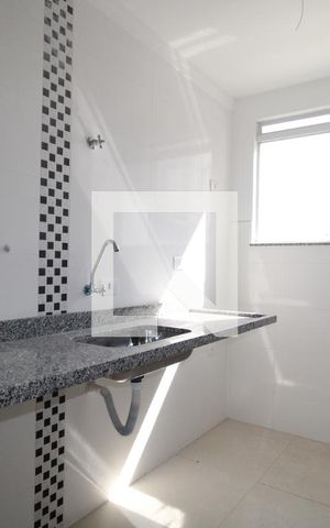 Apartamento à venda com 41m², 2 quartos e sem vagaSala/Cozinha e área de serviço