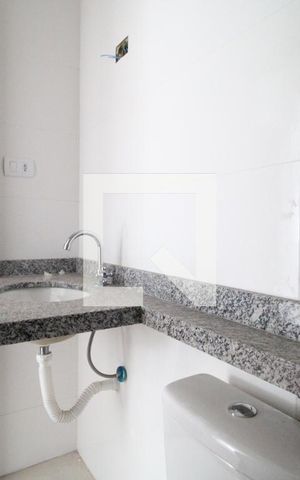 Apartamento à venda com 41m², 2 quartos e sem vagaBanheiro