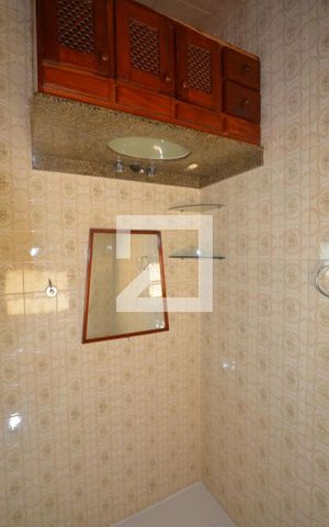 Casa para alugar com 210m², 5 quartos e 2 vagasBanheiro Social 3
