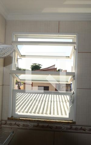 Casa para alugar com 210m², 5 quartos e 2 vagasBanheiro Social 1