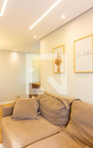 Apartamento para alugar com 50m², 2 quartos e 1 vaga Apartamento para alugar com 50m², 2 quartos e 1 vagaSala
