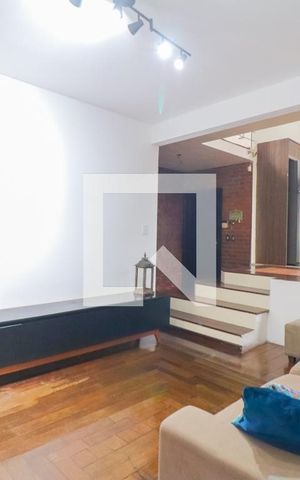 Casa à venda com 185m², 3 quartos e 2 vagas Casa à venda com 185m², 3 quartos e 2 vagasSala