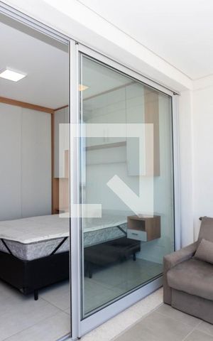 Studio para alugar com 28m², 1 quarto e 1 vaga Studio para alugar com 28m², 1 quarto e 1 vagaStudio