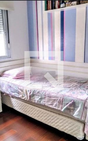 Apartamento à venda com 160m², 4 quartos e 3 vagas
