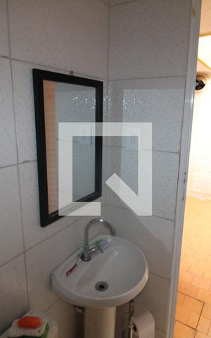 Casa à venda com 85m², 3 quartos e 3 vagasÁrea de Serviço - Banheiro