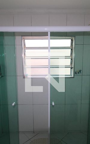 Casa à venda com 85m², 3 quartos e 3 vagasQuarto 2 - Banheiro