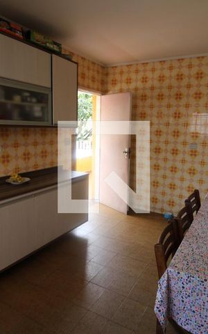 Casa à venda com 85m², 3 quartos e 3 vagasCozinha
