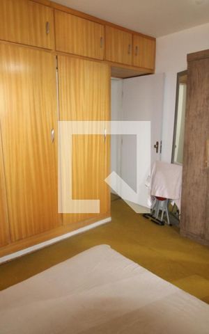 Casa à venda com 85m², 3 quartos e 3 vagasQuarto 2 