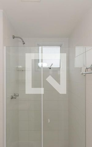 Apartamento à venda com 50m², 1 quarto e 1 vaga Apartamento à venda com 50m², 1 quarto e 1 vagaBanheiro da Suíte