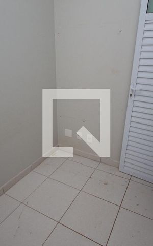 Apartamento para alugar com 302m², 4 quartos e 4 vagasÁrea de Serviço - quarto
