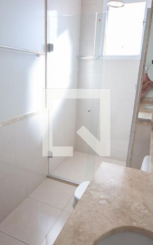 Apartamento para alugar com 302m², 4 quartos e 4 vagasBanheiro da Suíte 1