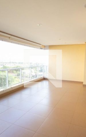 Apartamento para alugar com 302m², 4 quartos e 4 vagasÁrea Privativa