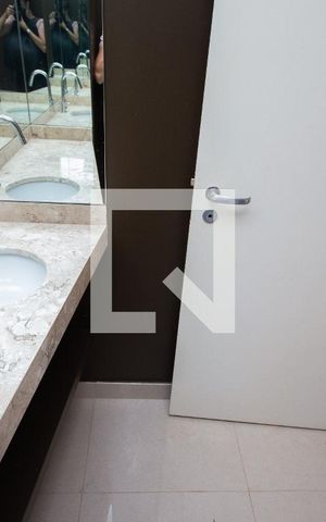 Apartamento para alugar com 302m², 4 quartos e 4 vagasLavabo