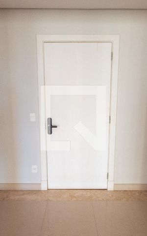 Apartamento para alugar com 302m², 4 quartos e 4 vagasCorredor