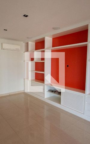 Apartamento para alugar com 302m², 4 quartos e 4 vagasSala de TV