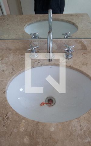 Apartamento para alugar com 302m², 4 quartos e 4 vagasBanheiro da Suíte 3