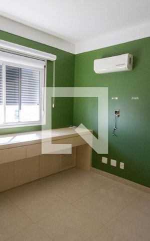 Apartamento para alugar com 302m², 4 quartos e 4 vagasSuíte 1