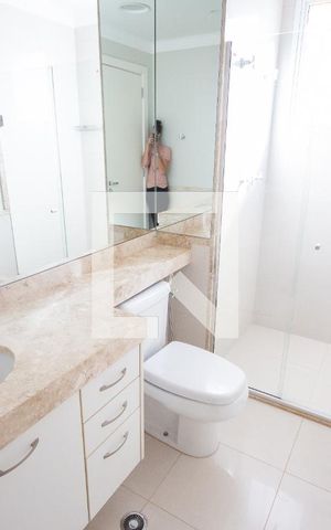 Apartamento para alugar com 302m², 4 quartos e 4 vagasBanheiro da Suíte 2
