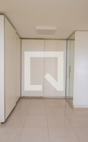 Apartamento para alugar com 302m², 4 quartos e 4 vagasSuíte 4