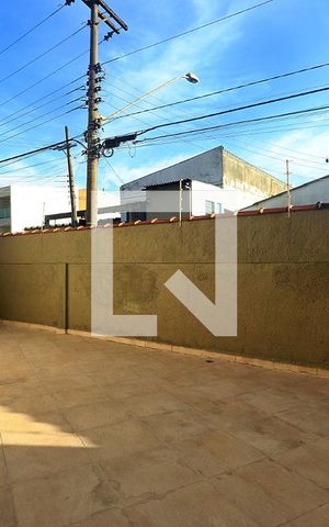 Casa à venda com 393m², 4 quartos e 2 vagasQuintal