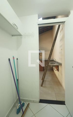 Casa à venda com 393m², 4 quartos e 2 vagasÁrea de Serviço