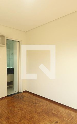 Casa à venda com 393m², 4 quartos e 2 vagasSuíte - Quarto 1