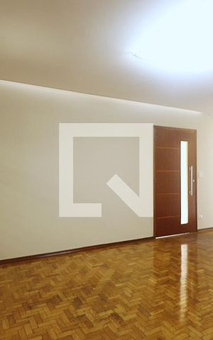 Casa à venda com 393m², 4 quartos e 2 vagasSala